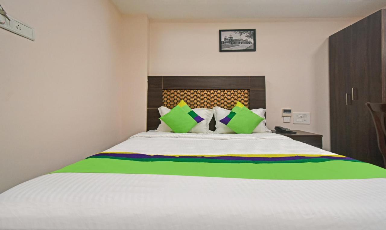 Treebo Trend Palm Tree Hotel Chennai Exterior photo
