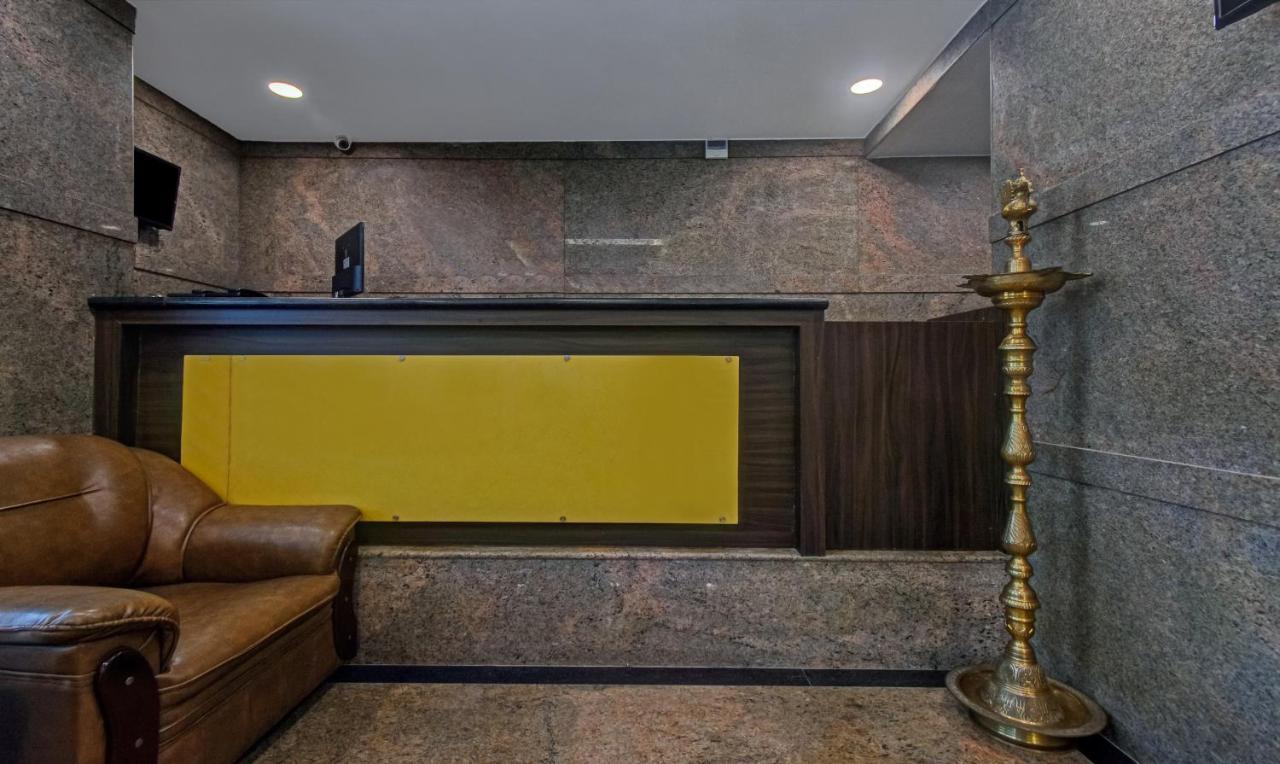 Treebo Trend Palm Tree Hotel Chennai Exterior photo