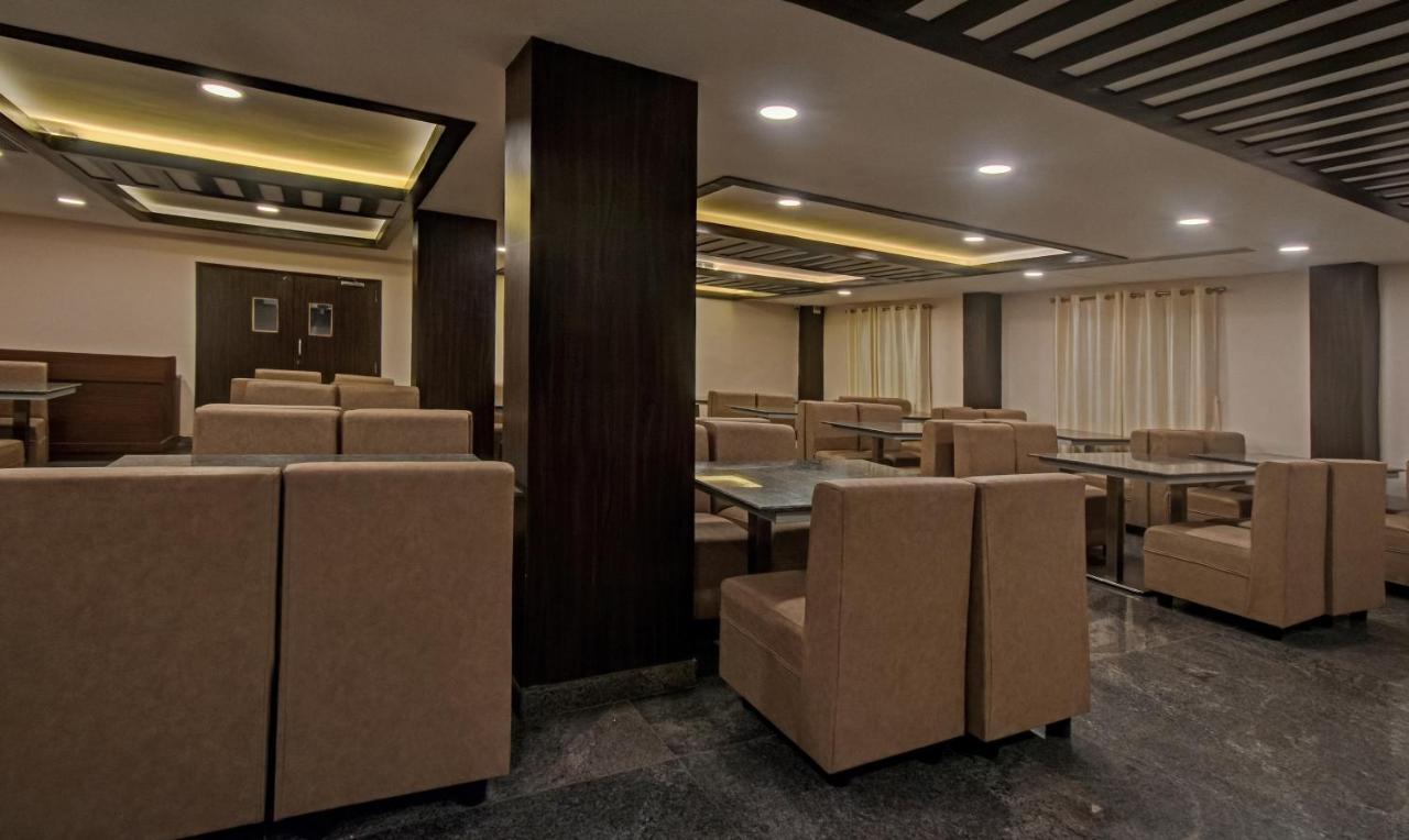 Treebo Trend Palm Tree Hotel Chennai Exterior photo