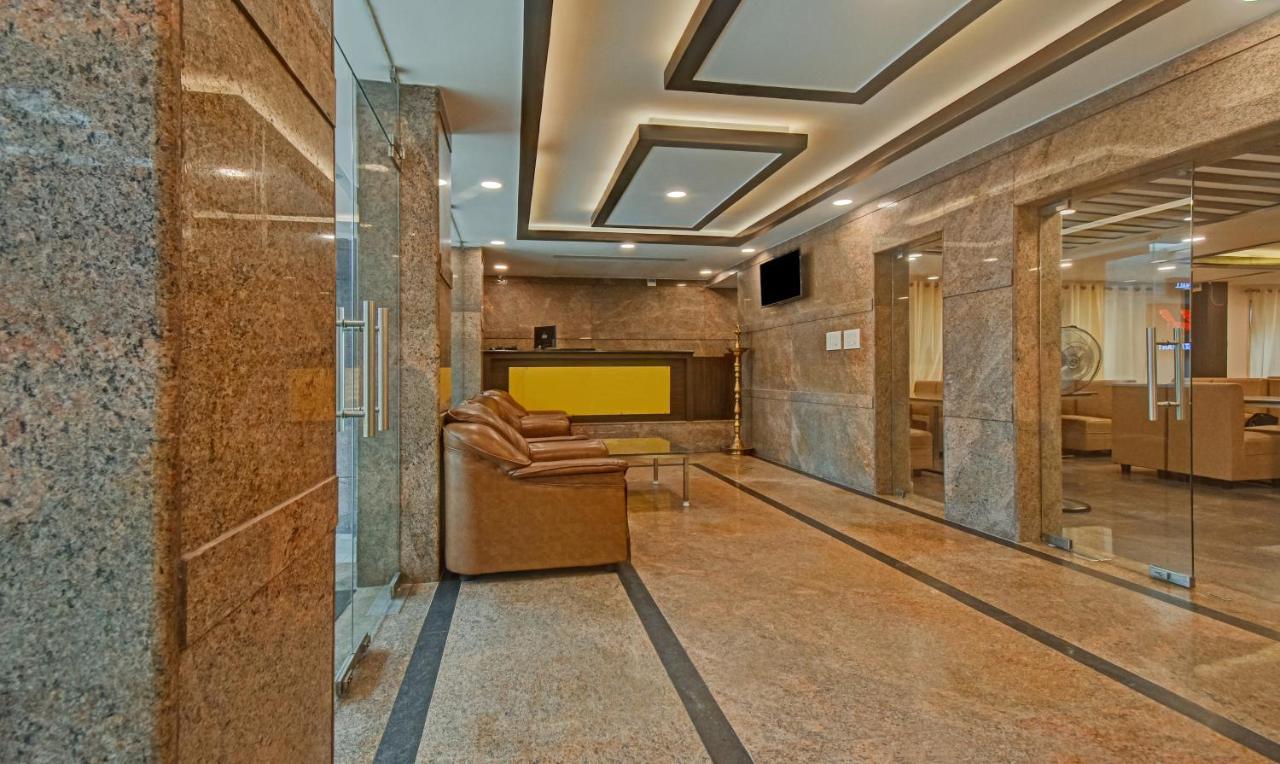 Treebo Trend Palm Tree Hotel Chennai Exterior photo