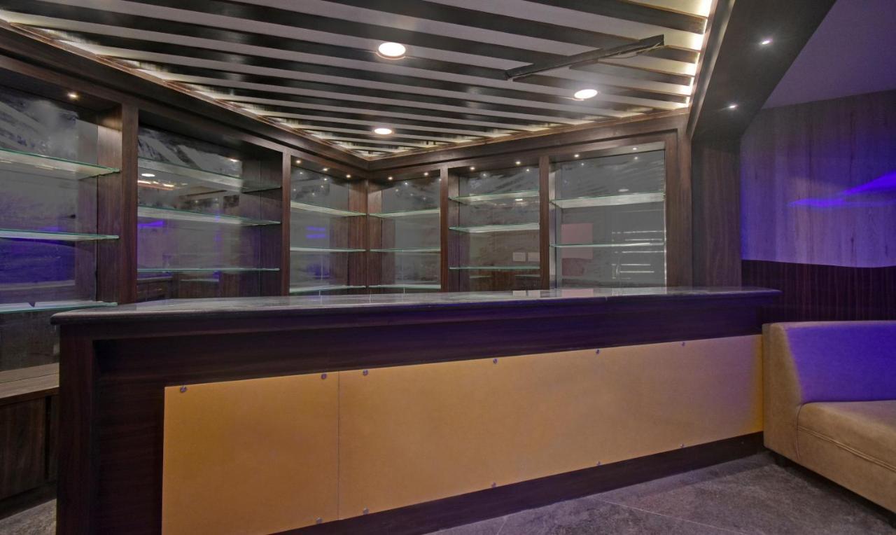 Treebo Trend Palm Tree Hotel Chennai Exterior photo